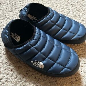 The North Face Men’s THERMOBALL Traction Mules Size 12 Blue